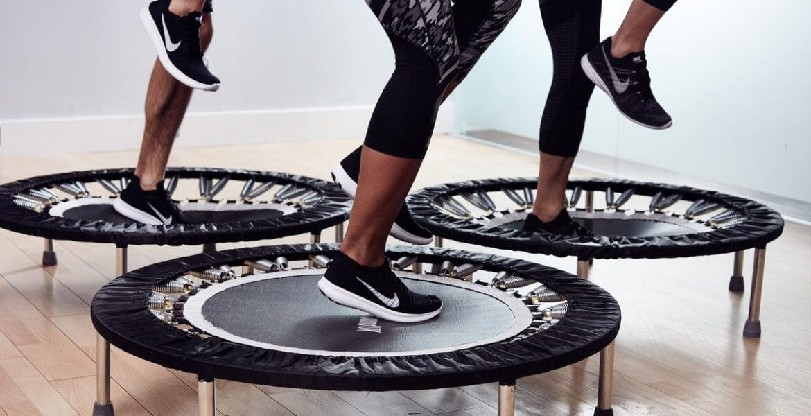 Ejercicios en trampolín para divertirse y estar en forma | IDEAS Mercado Libre México